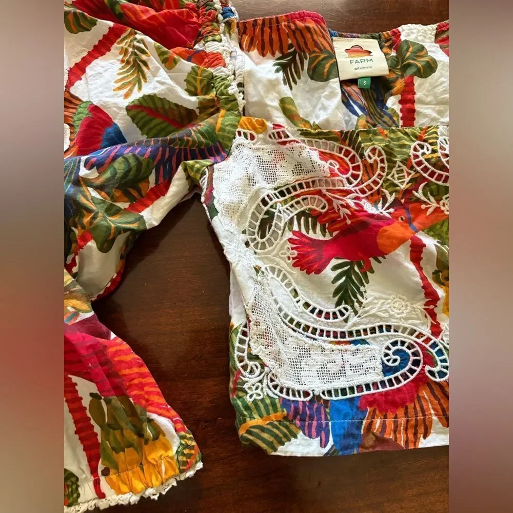 Farm Rio Forest Birds Smocked Embroidered Blouse size Small